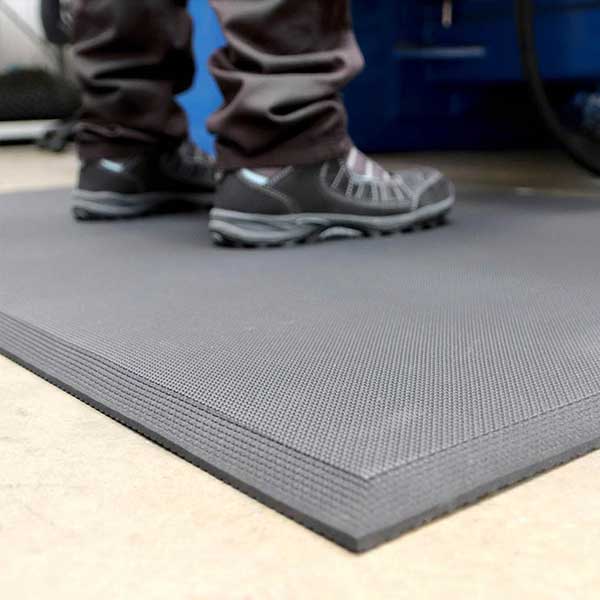Non-Slip Durable Hygienic Foam Mat 
